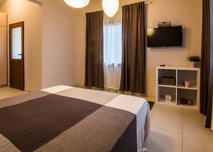 Friends * Kŭrdzhali